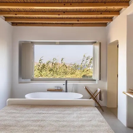 Barbara, By Red Windmill * Kalafáti