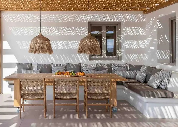 Barbara, By Red Windmill וילה קלפטיס