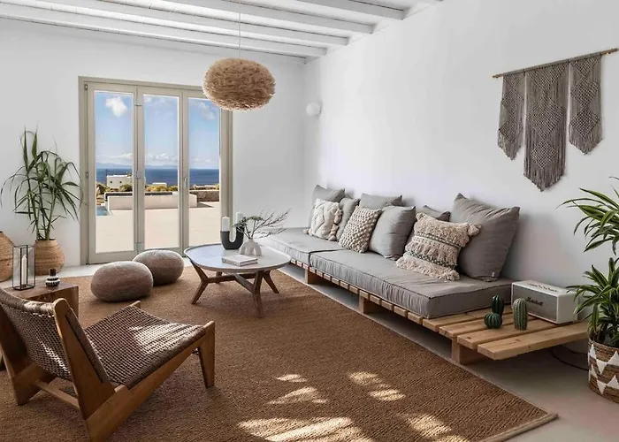 Barbara, By Red Windmill * קלפטיס