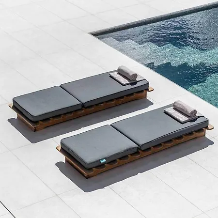 Villa Barbara, By Red Windmill