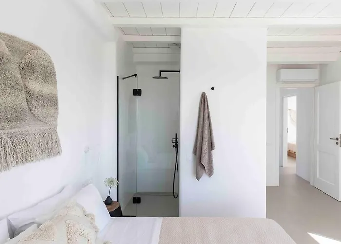 Barbara, By Red Windmill Вилла *