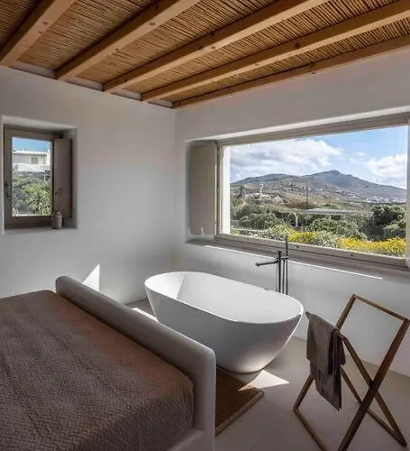 Barbara, By Red Windmill 칼라파티스